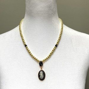 Single Strand Glass Faux Pearl with Pearl pendant.